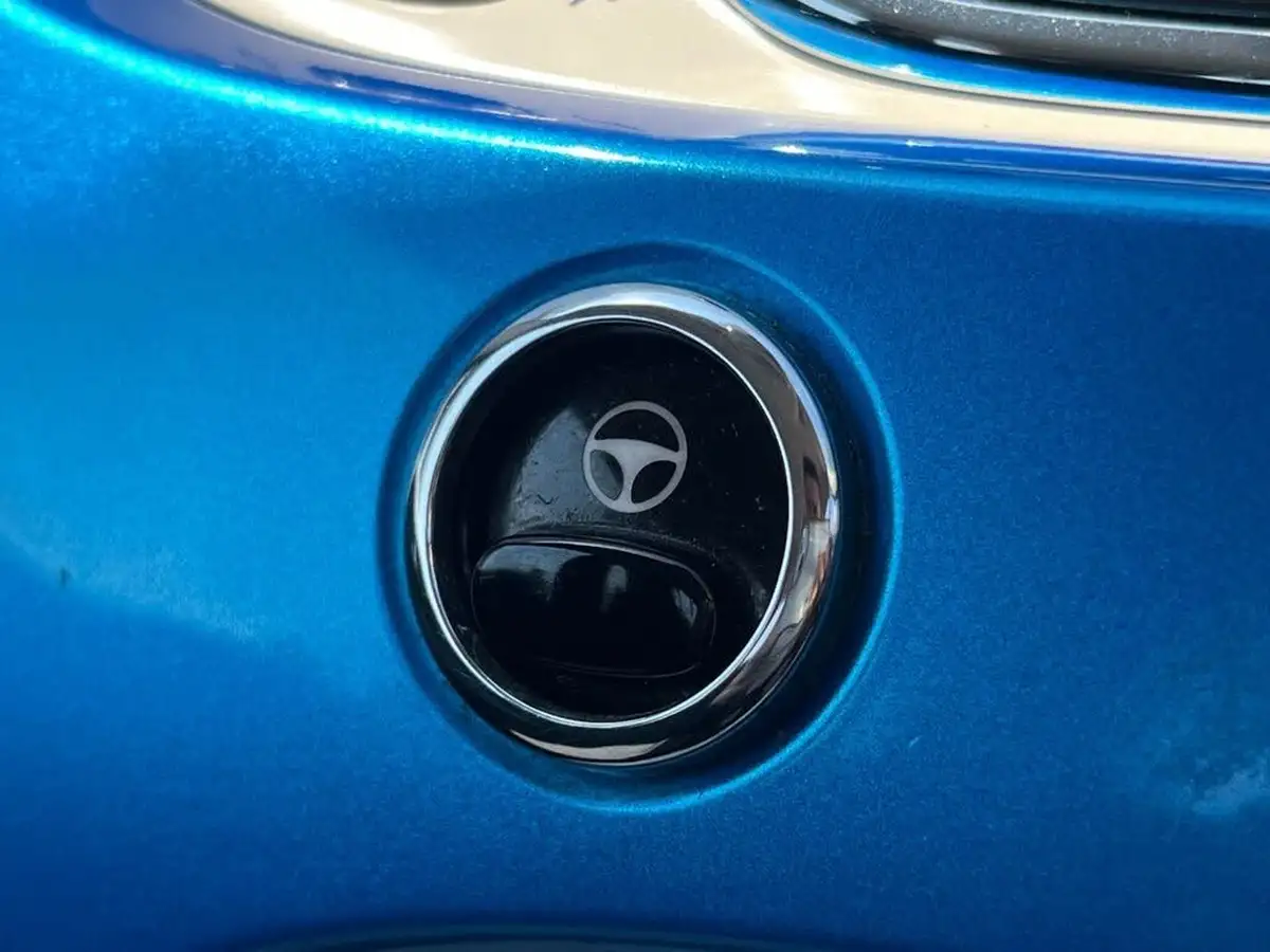 2017-fiat-500-12-mirror-big-14