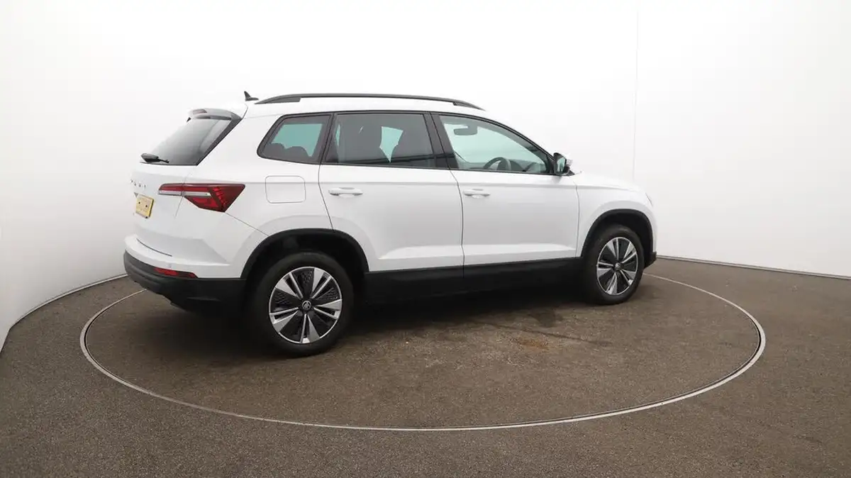 2022-skoda-karoq-15-tsi-se-drive-dsg-big-52