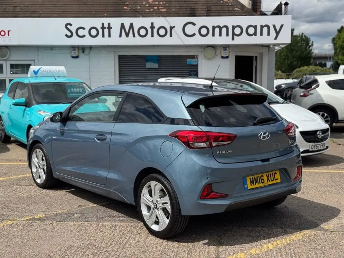 2016-hyundai-i20-12-sport-big-1