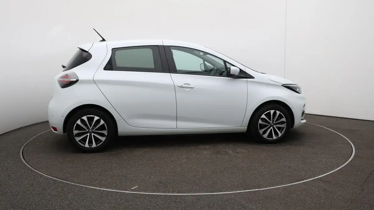 2021-renault-zoe-e-i-gt-line-rapid-charge-big-50