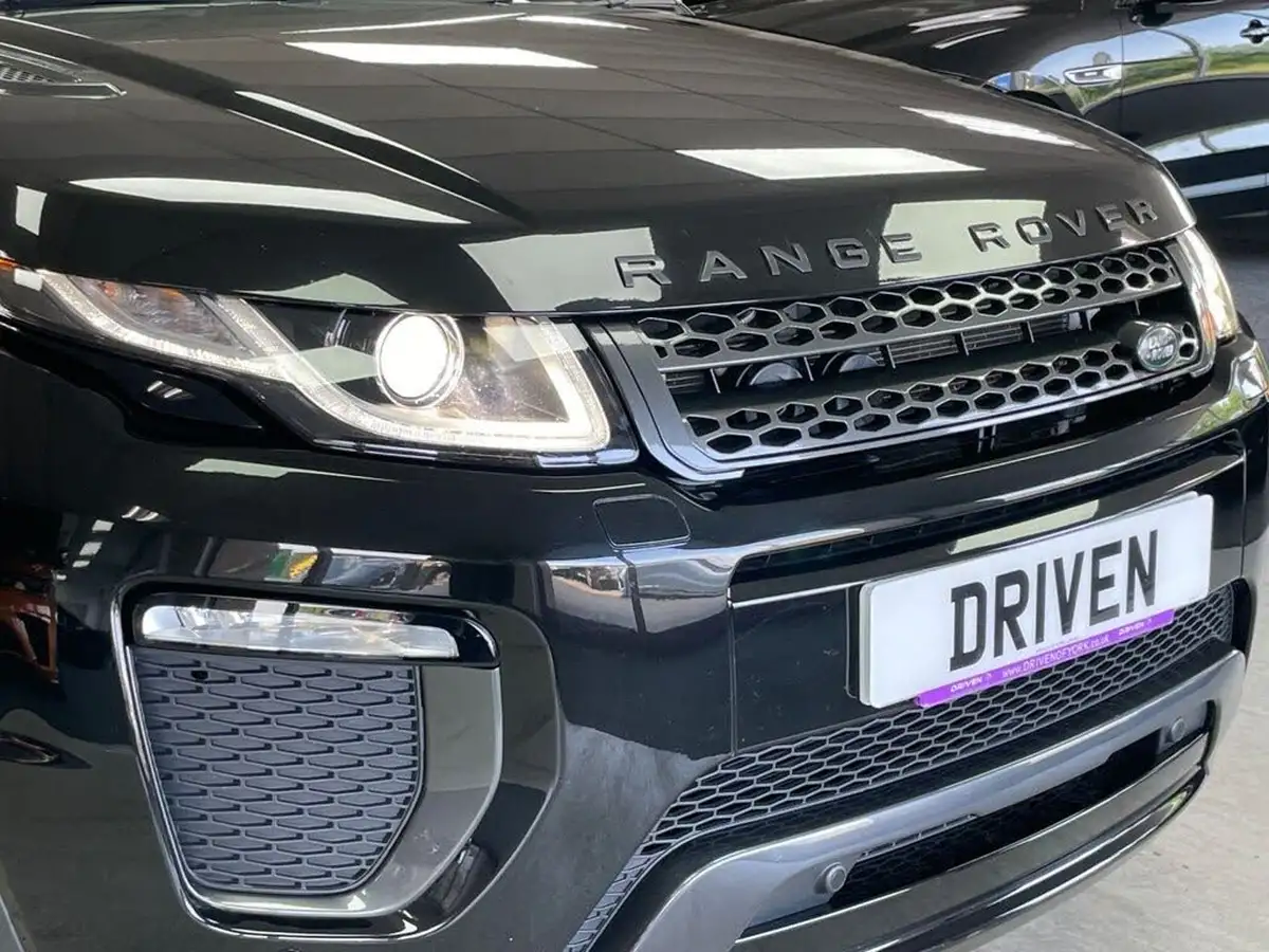 2018-land-rover-range-rover-evoque-20td4-landmark-auto-big-3