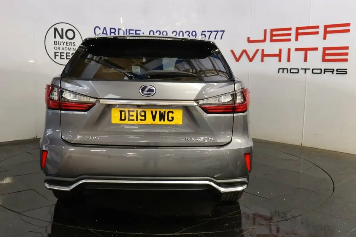 2019-lexus-rx-450h-l-35-takumi-big-40