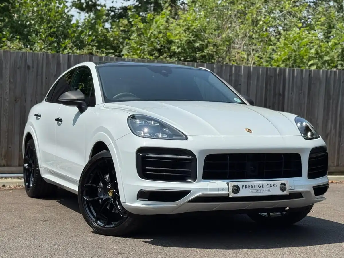 2021-porsche-cayenne-30-v6-coupe-big-0