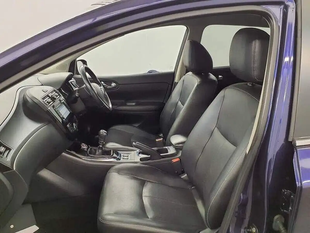 2014-nissan-pulsar-12-tekna-big-9