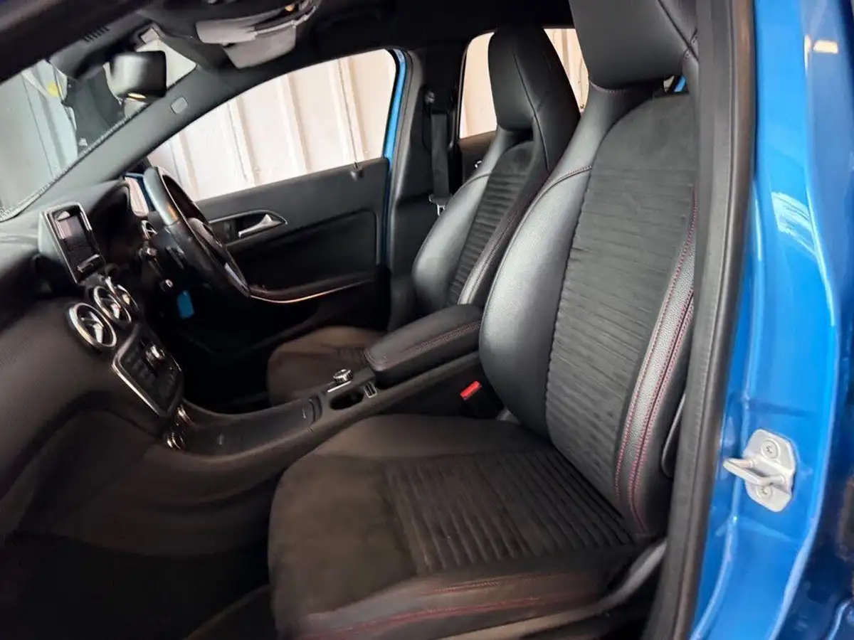 2013-mercedes-benz-a-class-21cdi-a220-amg-sport-170ps-blue-f-big-17