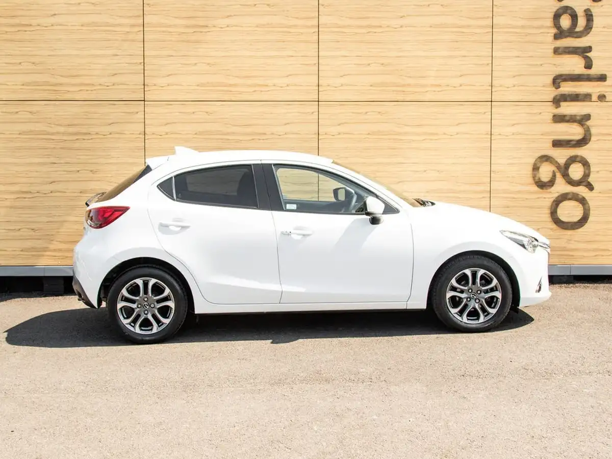 2019-mazda-mazda2-15-gt-sport-nav-115ps-big-11