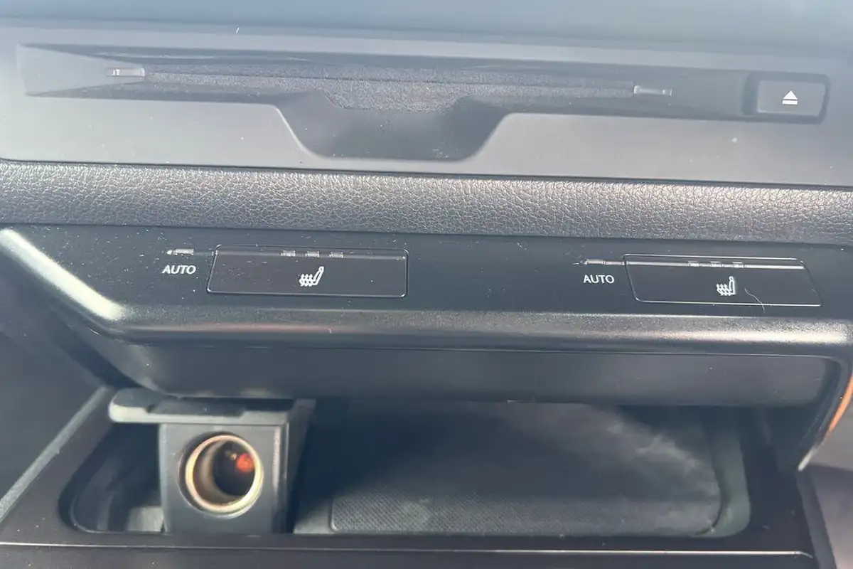2022-lexus-ux-250h-20-ux-184bhp-without-navigation-big-29