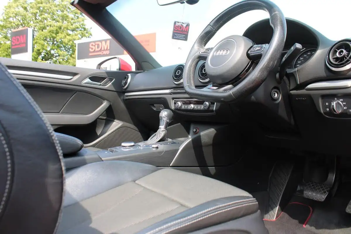 2016-audi-a3-cabriolet-14-tfsi-s-line-nav-tronic-big-40