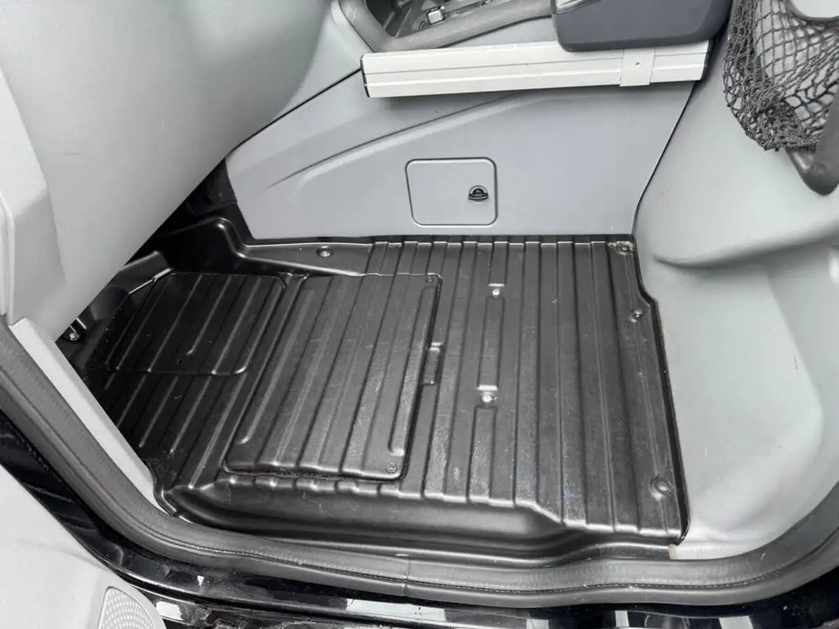 2019-levc-tx-15-vista-comfort-plus-big-37