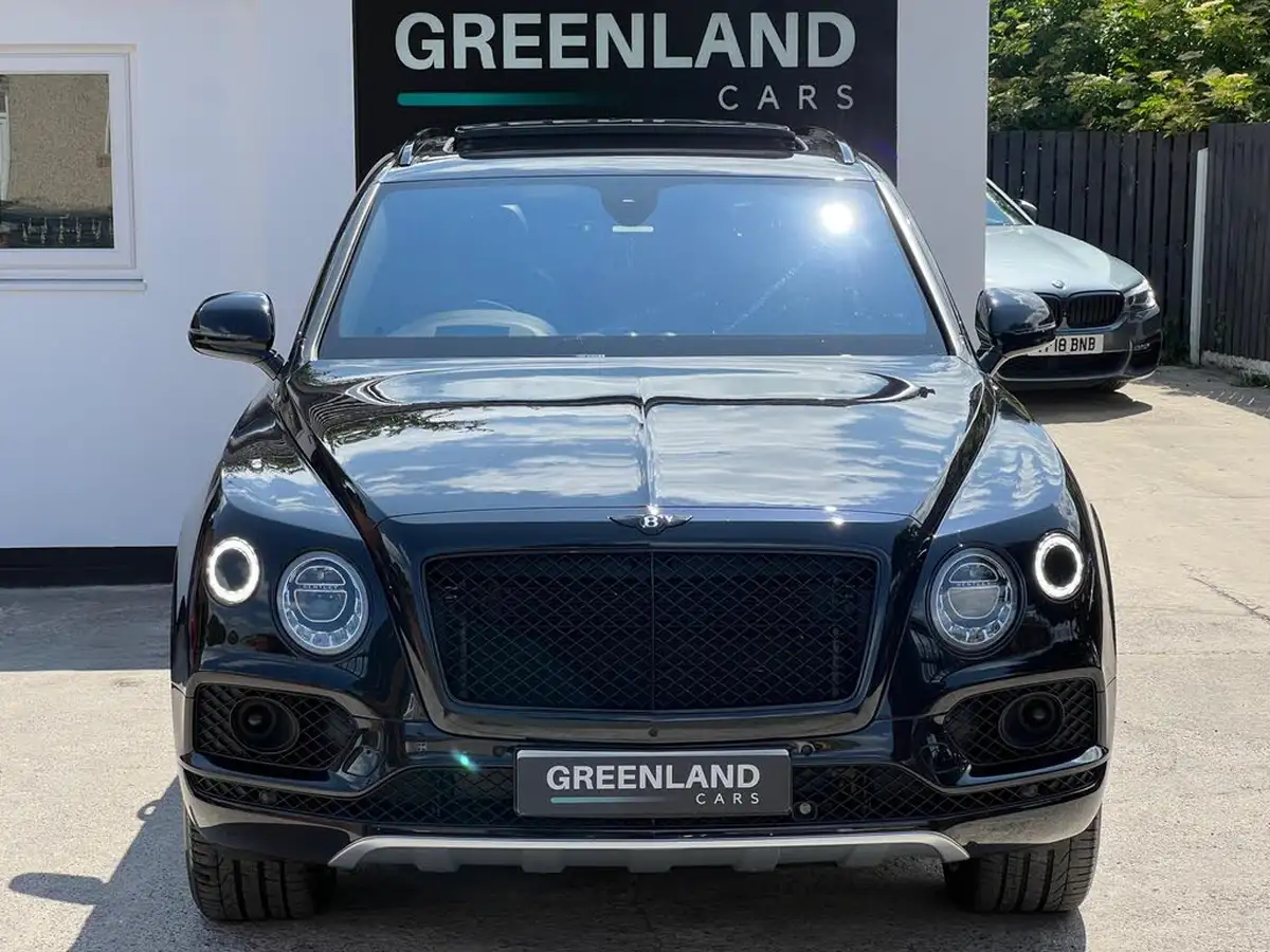 2017-bentley-bentayga-60-w12-big-25