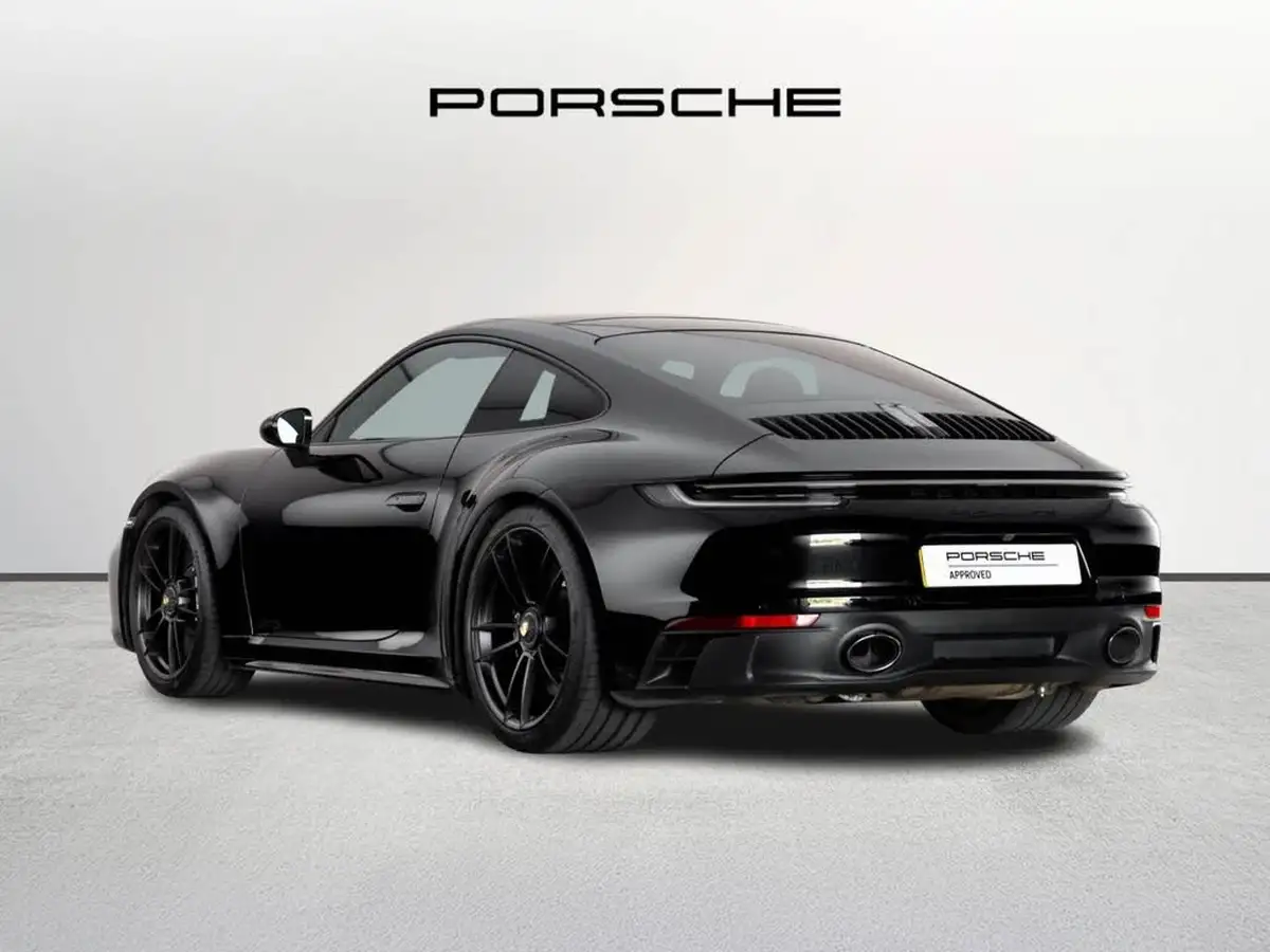 2022-porsche-911-30-carrera-gts-coupe-big-2