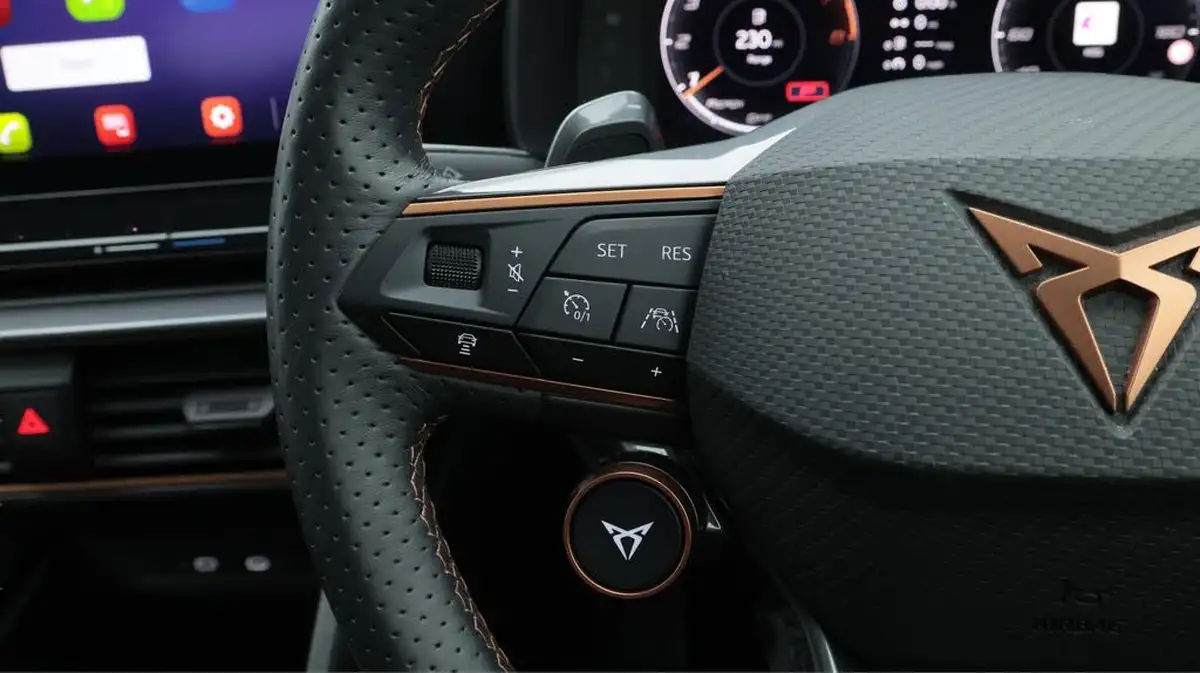 2022-cupra-formentor-20-tsi-vz2-310ps-4drive-big-24