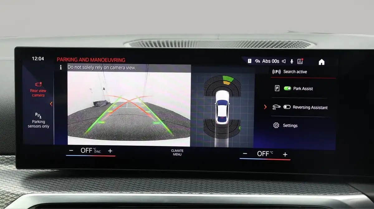 2022-bmw-i4-e-edrive40-m-sport-big-25