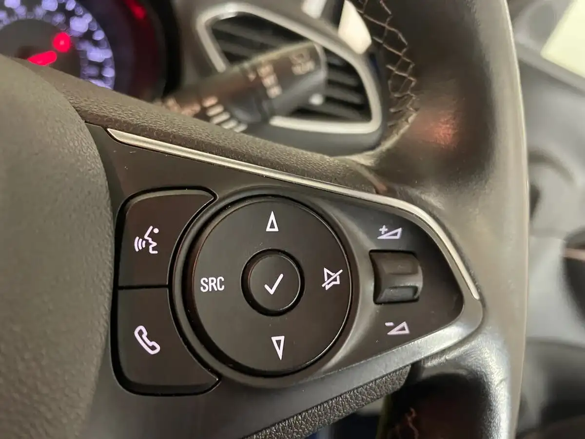2018-vauxhall-grandland-x-12-se-130ps-big-17