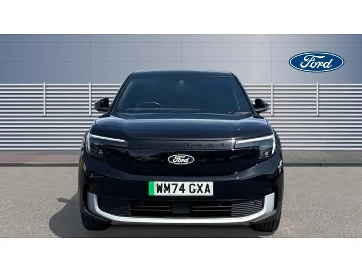 2024-ford-explorer-e-premium-286ps-77kwh-big-2