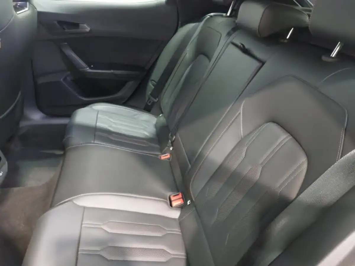 2024-cupra-formentor-14-e-hybrid-v2-big-5