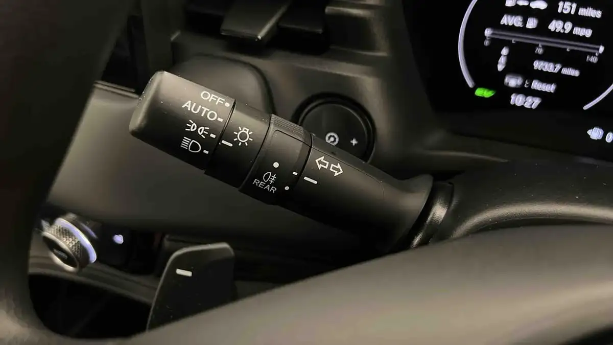 2022-honda-hr-v-15-i-mmd-elegance-big-36