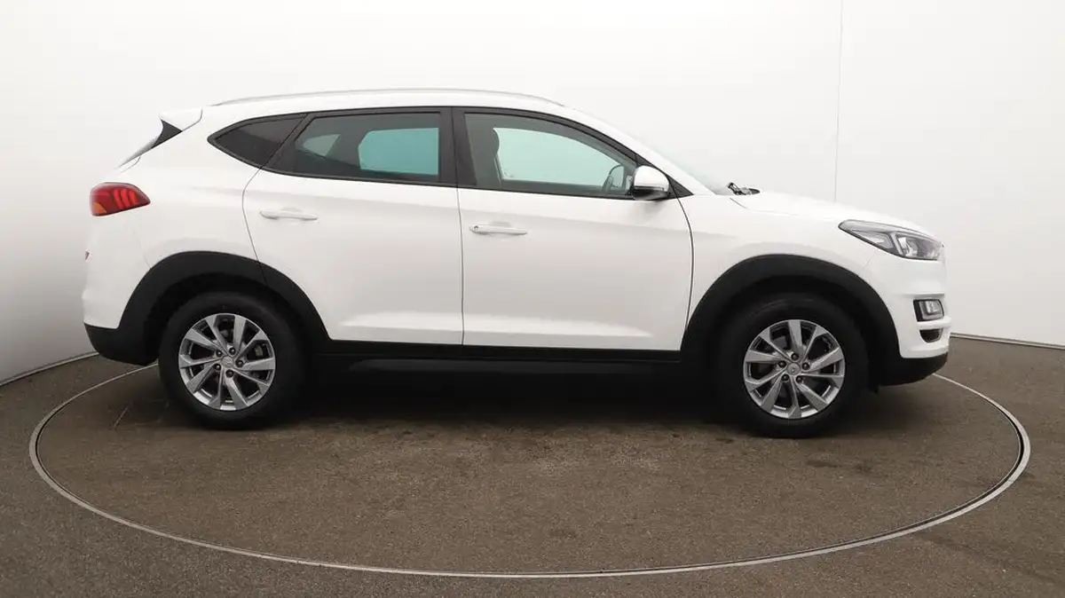 2019-hyundai-tucson-big-43