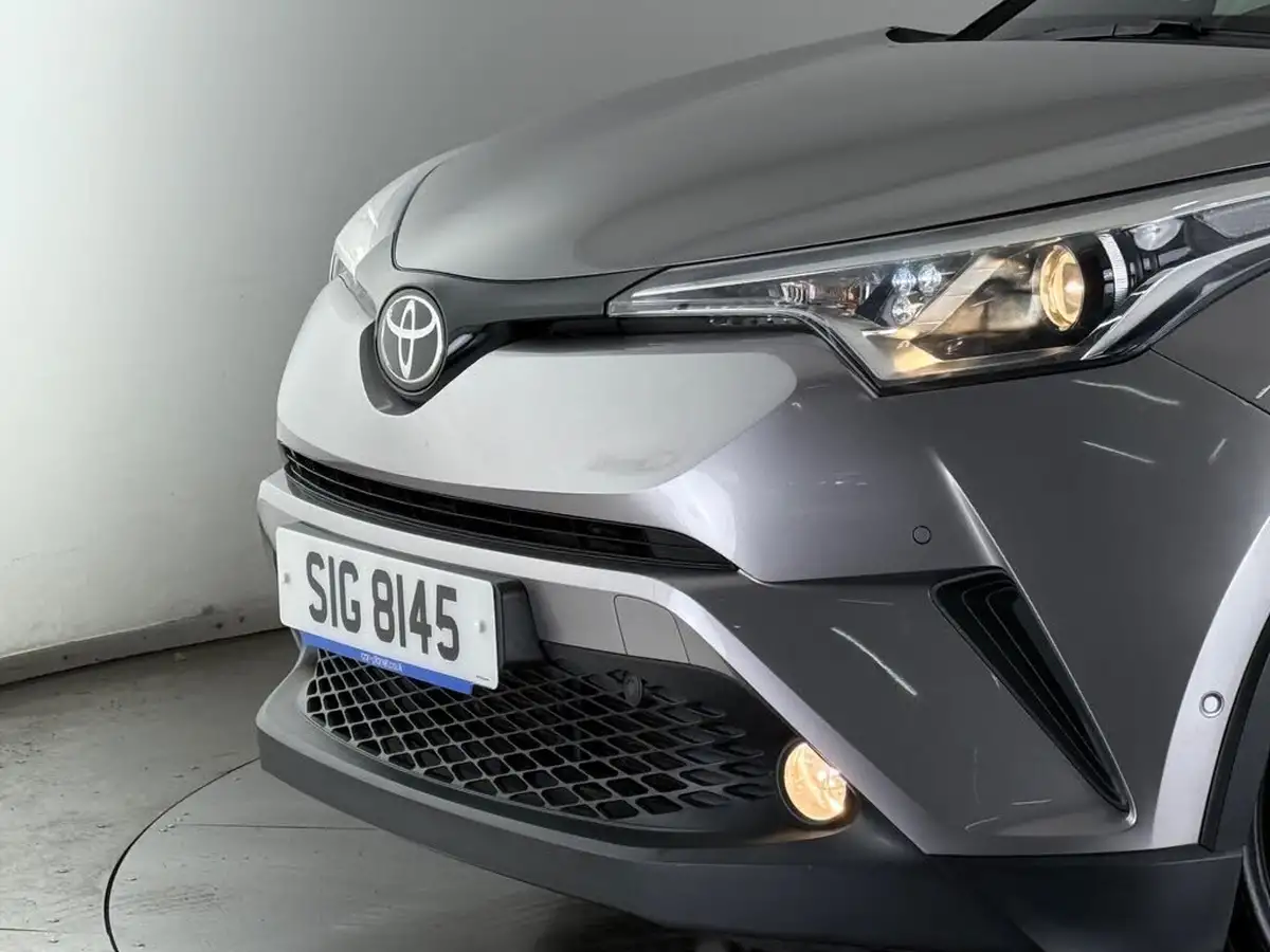 2017-toyota-c-hr-12-excel-big-36