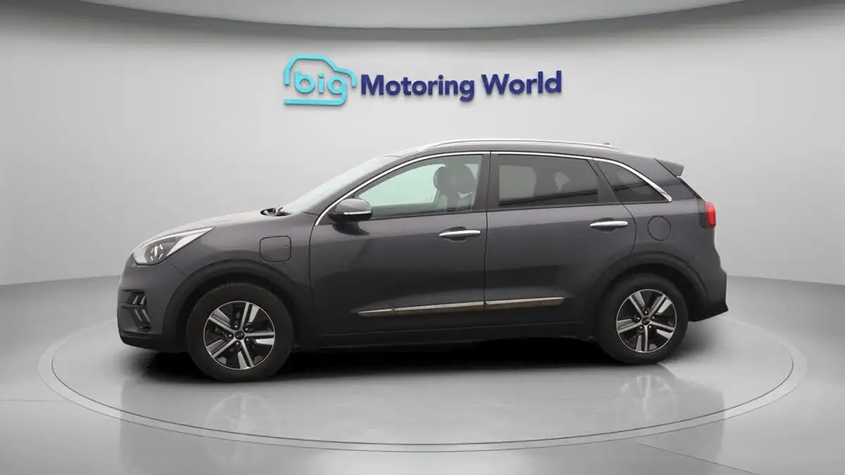 2020-kia-niro-16-gdi-phev-3-big-4
