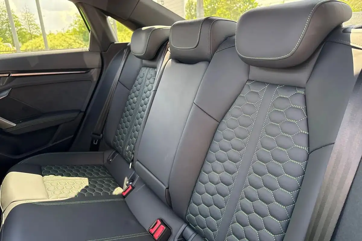 2025-audi-rs3-25-tfsi-carbon-vorsprung-saloon-4d-big-17