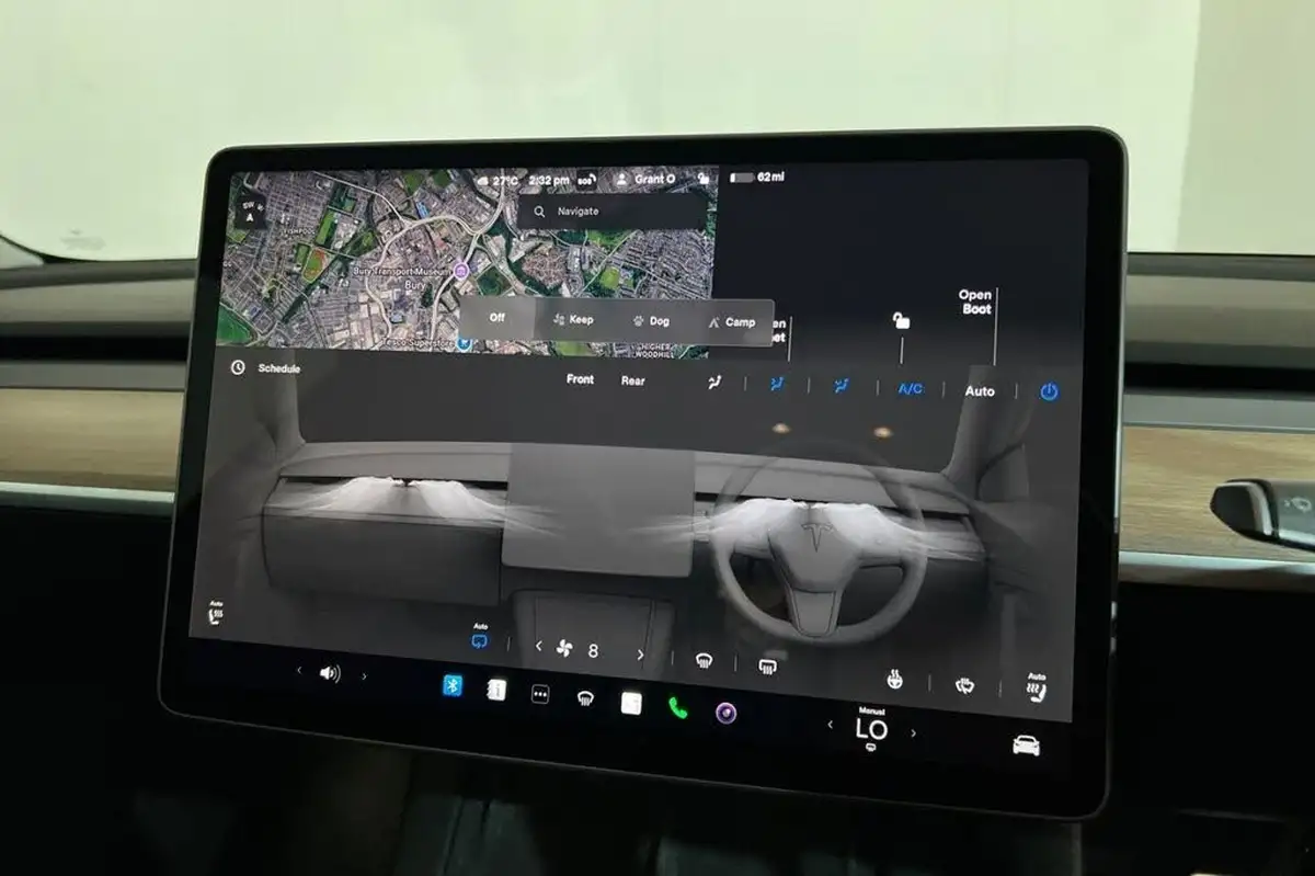 2022-tesla-model-3-e-performance-big-19