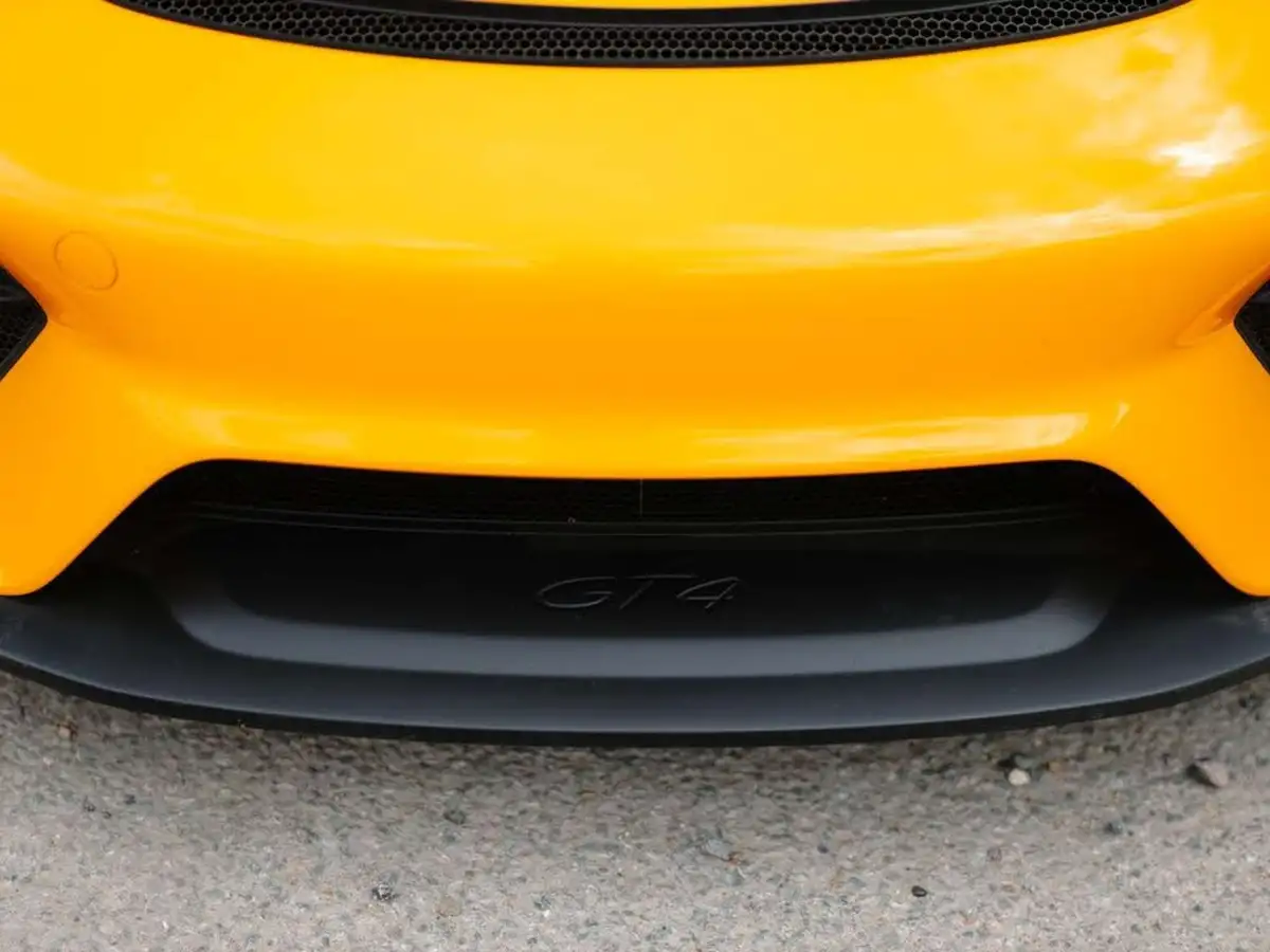2023-porsche-cayman-718-40-cayman-gt4-big-18