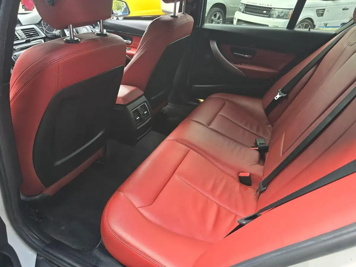 2016-bmw-3-series-20td-318d-m-sport-saloon-4d-big-17