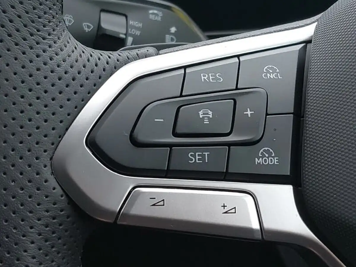 2024-volkswagen-tiguan-20tdi-r-line-150ps-big-11