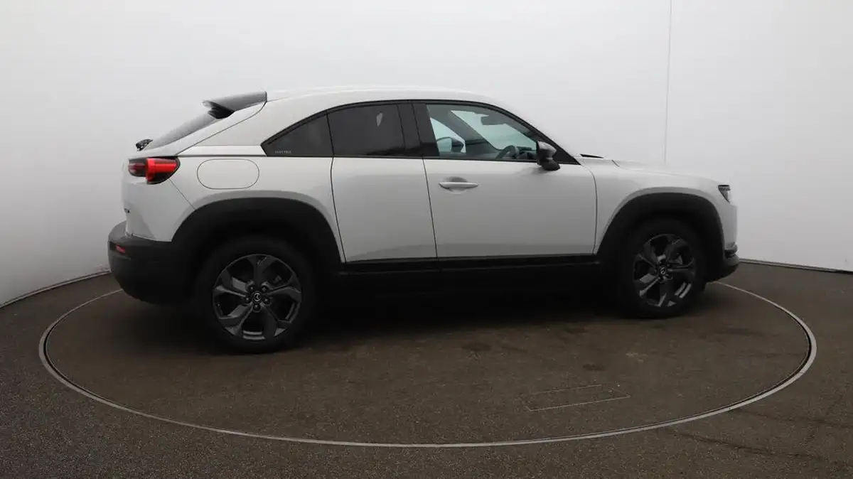 2021-mazda-mx-30-e-first-edition-big-50