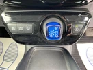 2019-toyota-prius-small-34