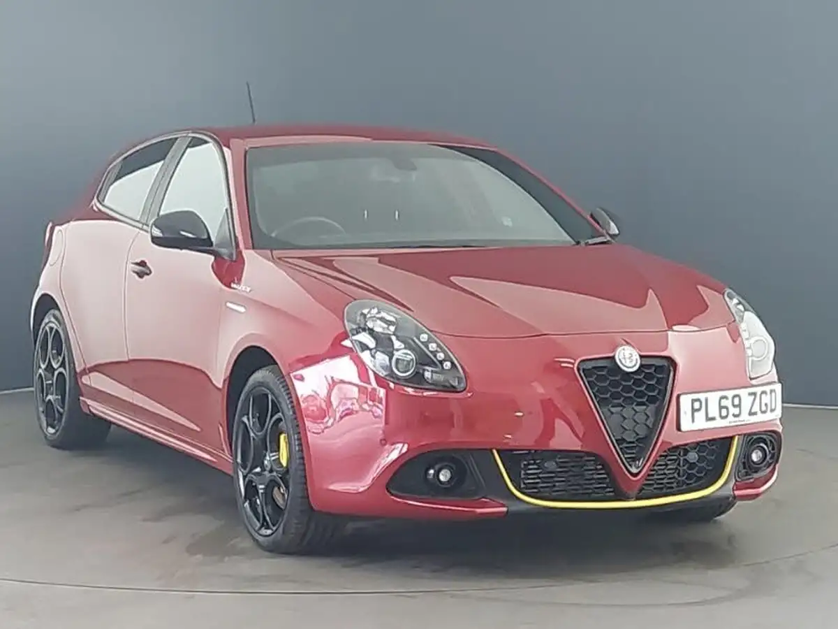 2019-alfa-romeo-giulietta-20jtdm-2-veloce-big-0