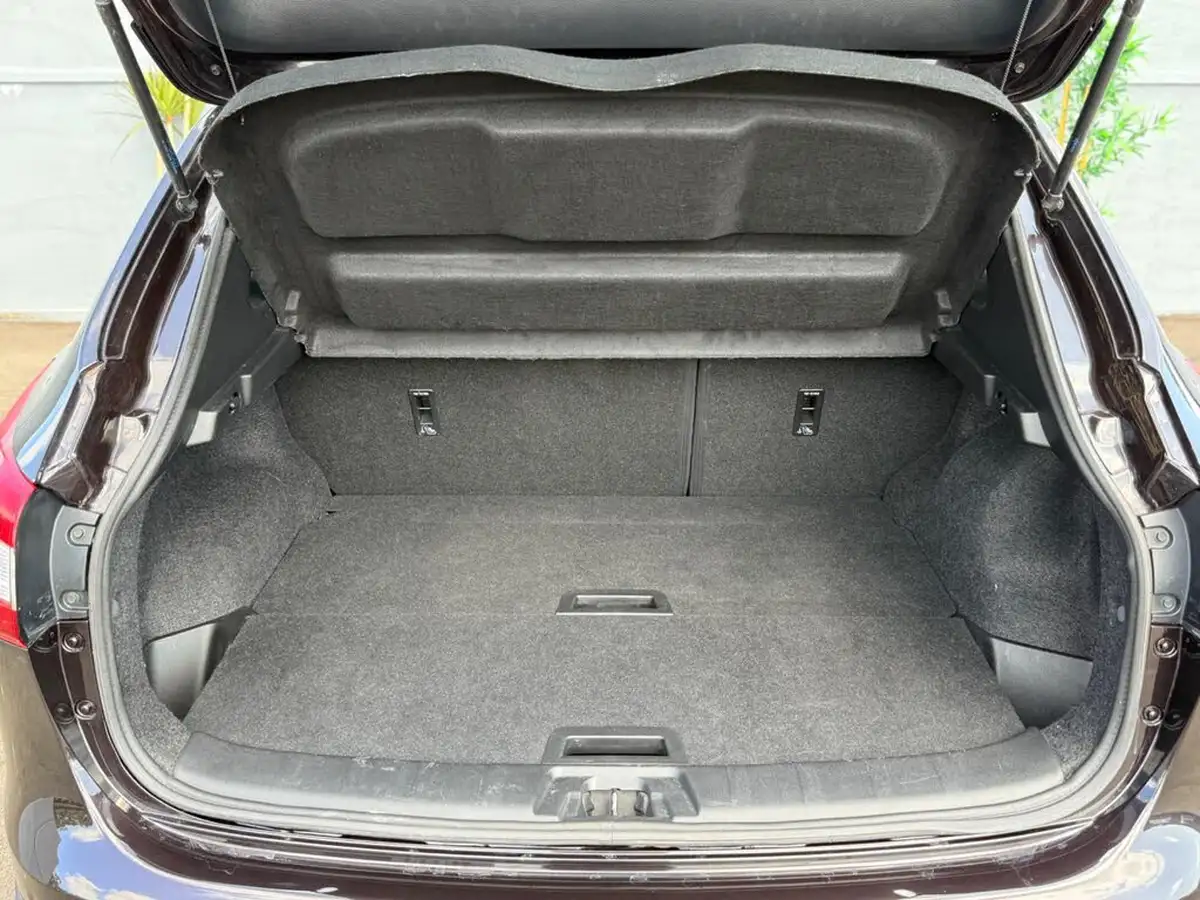 2016-nissan-qashqai-12-n-tec-xtronic-cvt-big-11