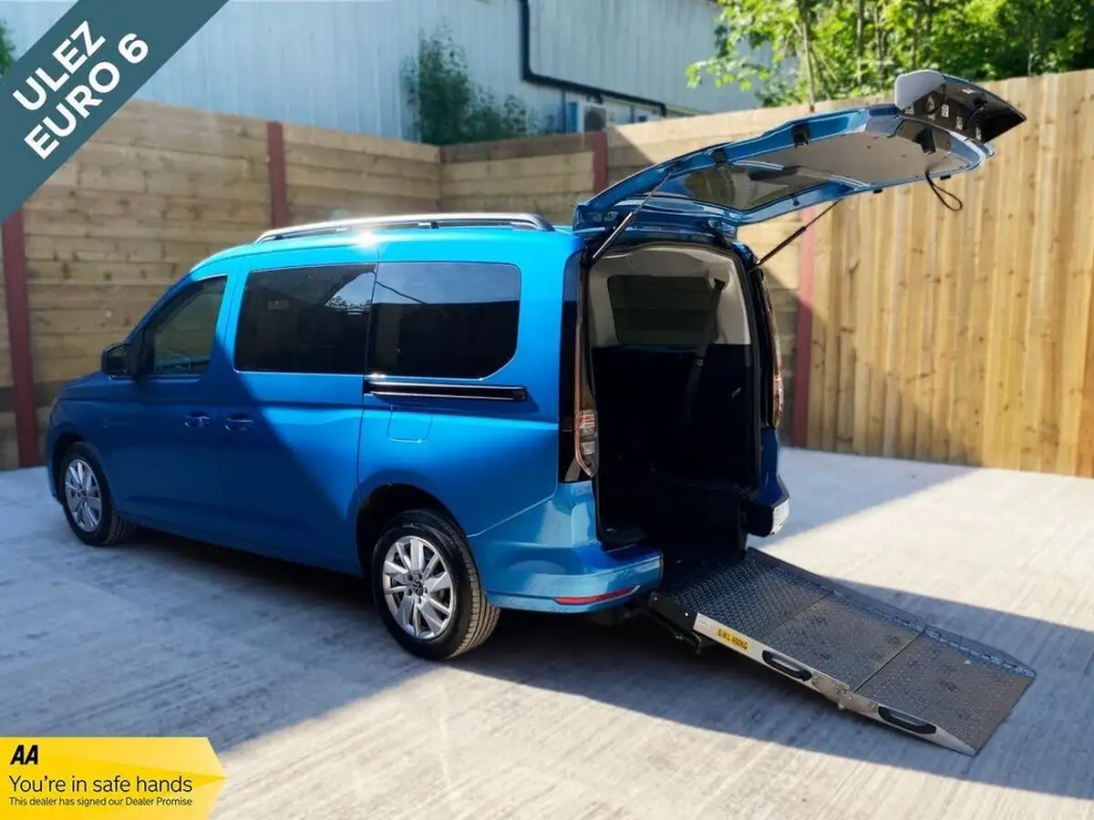 2023-volkswagen-caddy-15-tsi-maxi-life-big-0
