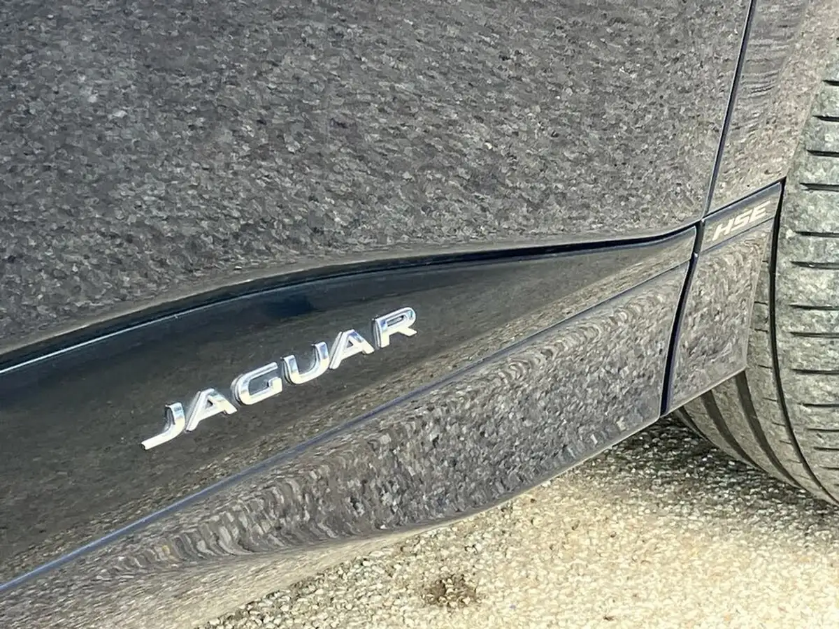 2020-jaguar-i-pace-ev400-hse-big-34