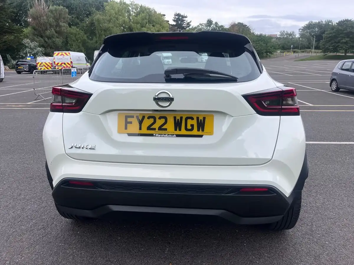 2022-nissan-juke-10-dig-t-acenta-big-5