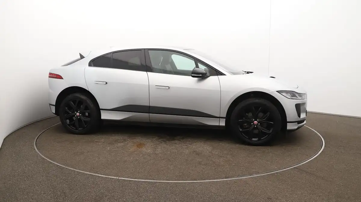 2022-jaguar-i-pace-ev400-hse-black-big-50