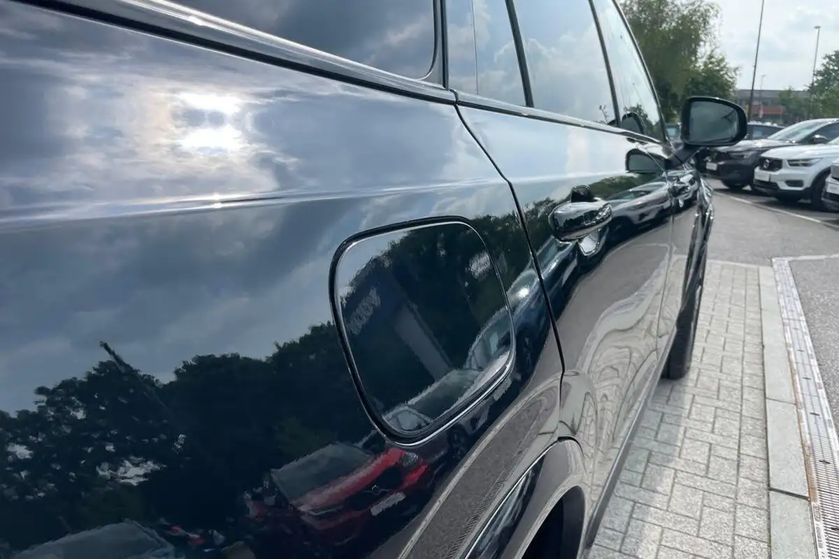 2022-volvo-xc90-20-t8-r-design-455bhp-big-19
