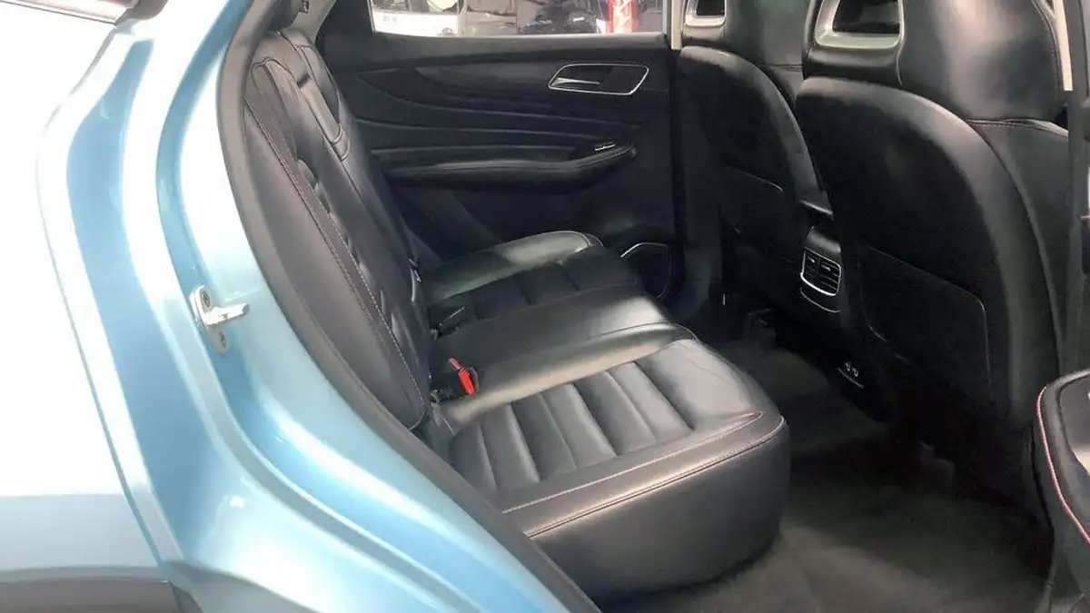 2022-mg-hs-15t-gdi-exclusive-258ps-plug-in-hybrid-auto-big-10