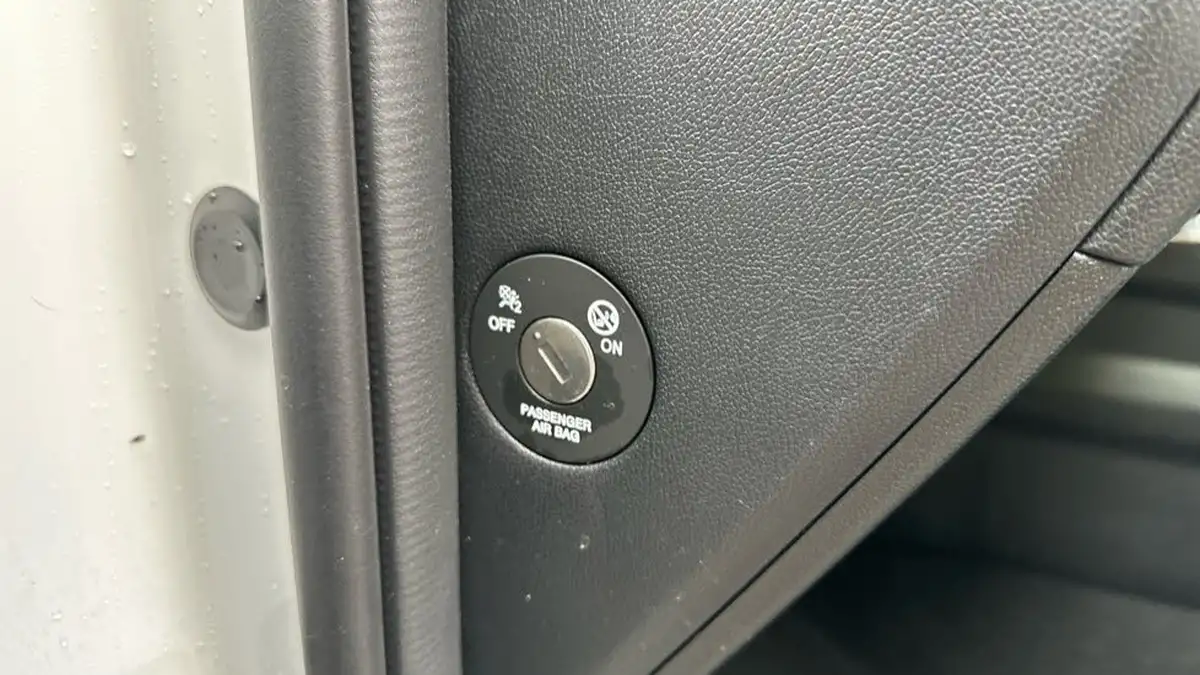 2022-kia-sorento-16-t-gdi-4-226bhp-hev-big-17