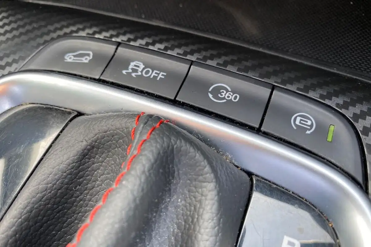 2024-mg-zs-suv-10t-gdi-exclusive-auto-big-24