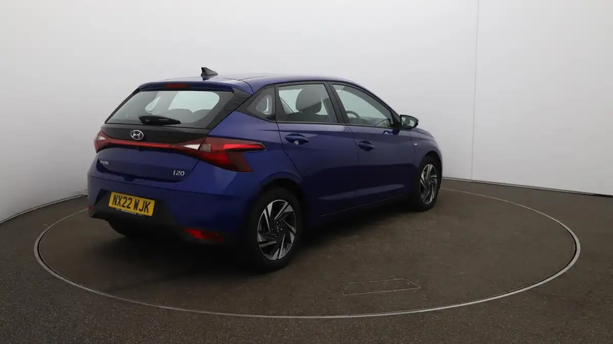 2022-hyundai-i20-10-t-gdi-se-connect-dct-big-53