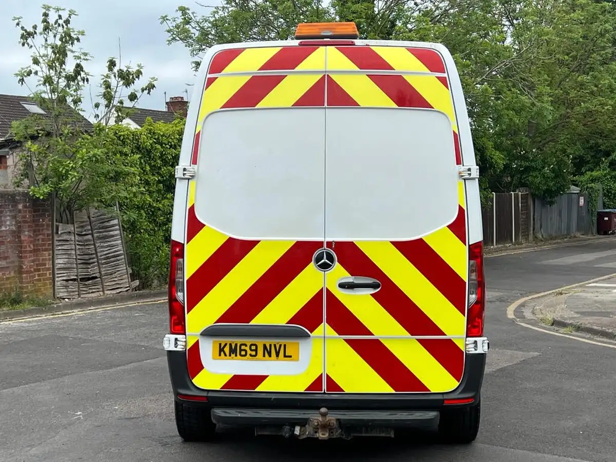 2019-mercedes-benz-sprinter-21cdi-314-l1h1-143pseu6c-panel-van-big-5