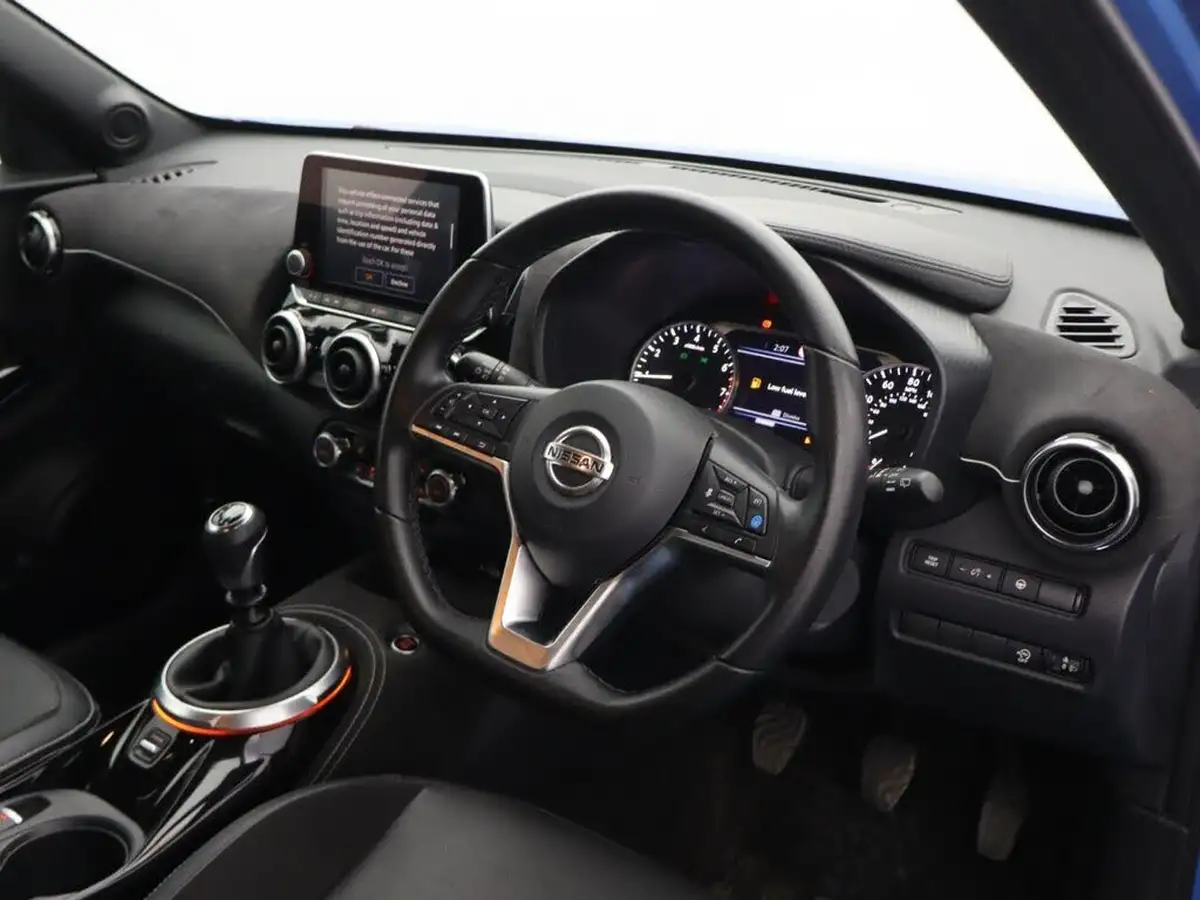 2022-nissan-juke-10-dig-t-tekna-big-11