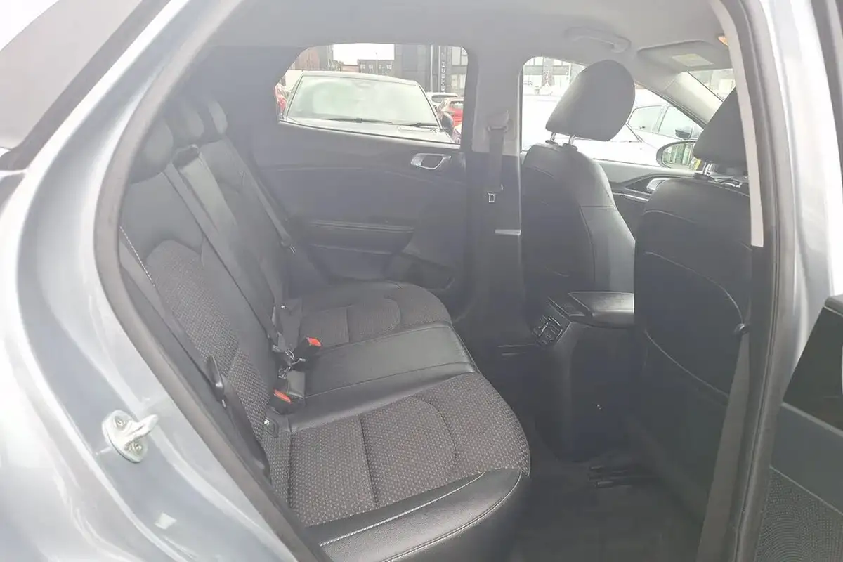 2020-kia-xceed-10-t-gdi-edition-big-15