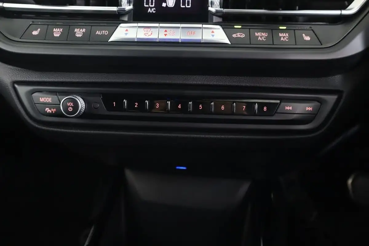 2020-bmw-1-series-20-m135i-xdrive-big-58