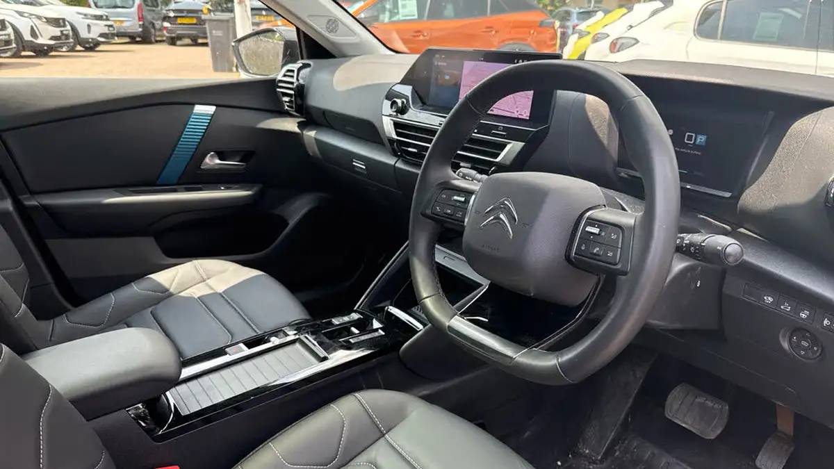 2023-citroen-c4-x-e-shine-plus-big-10