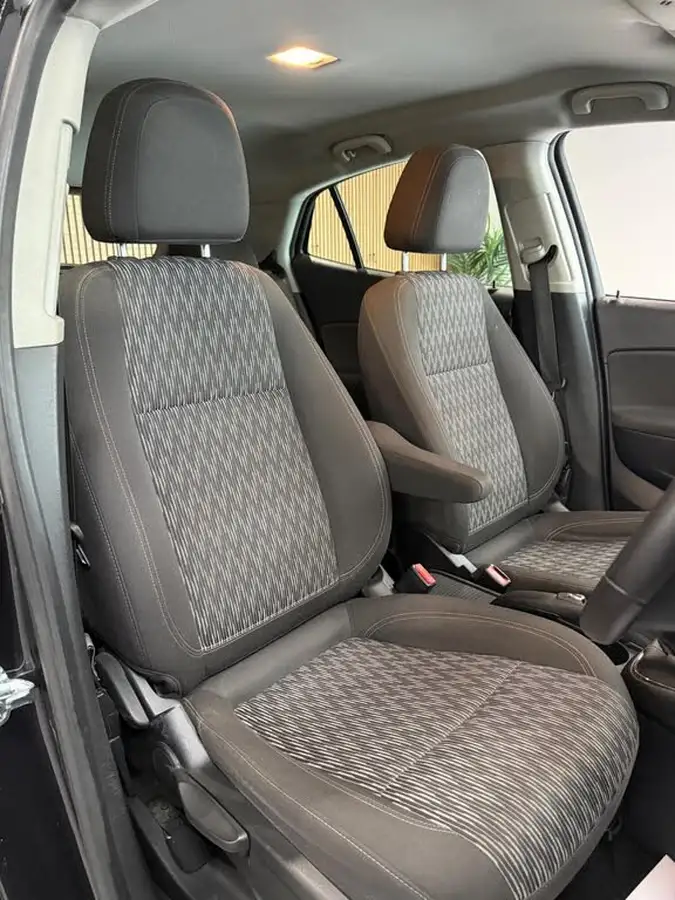 2015-vauxhall-mokka-14-exclusiv-big-13