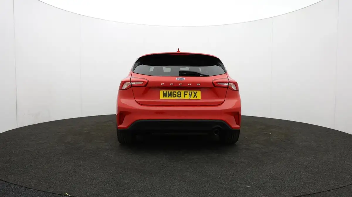 2018-ford-focus-10t-zetec-125ps-hatchback-big-54