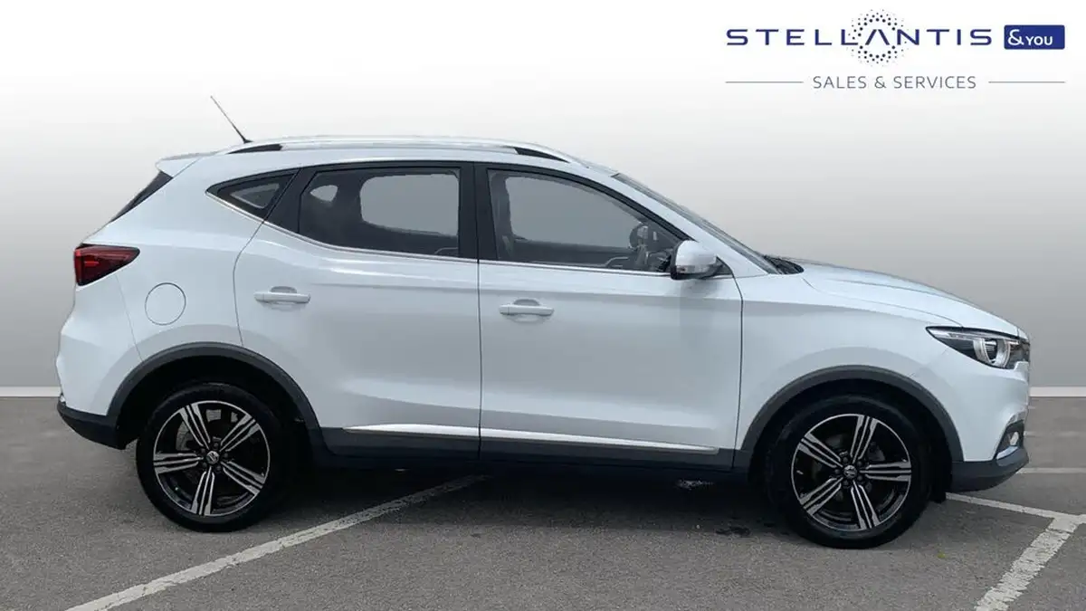 2019-mg-zs-suv-15-vti-tech-exclusive-106ps-big-1